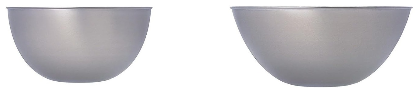 Side profiles of the 23 cm plus 27 cm Sori Yanagi bowls showing their deeper curves