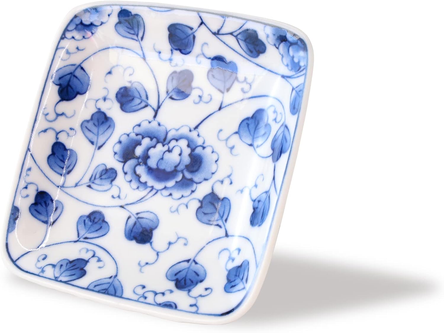 Square plate with a peony pattern in blue
