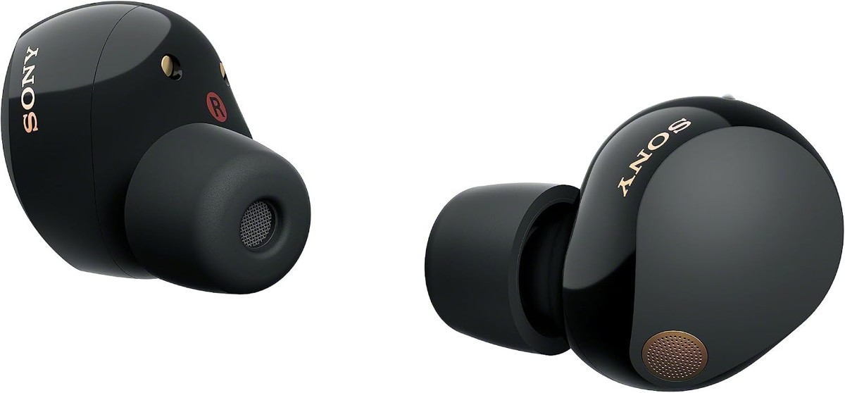 Side view of Sony WF-1000XM5 earbuds with ear tips